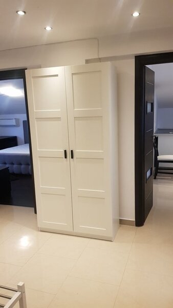 Militari, Drumul Taberei, Moinesti,